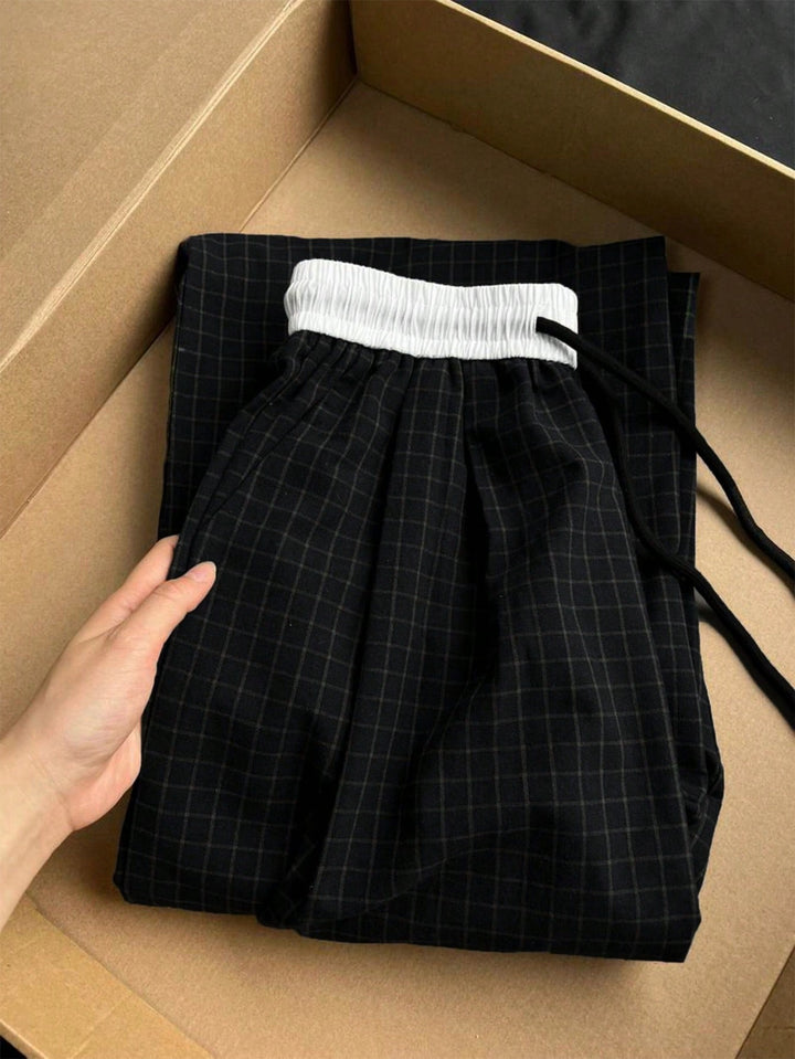 Pantaloni SHEIN, negru