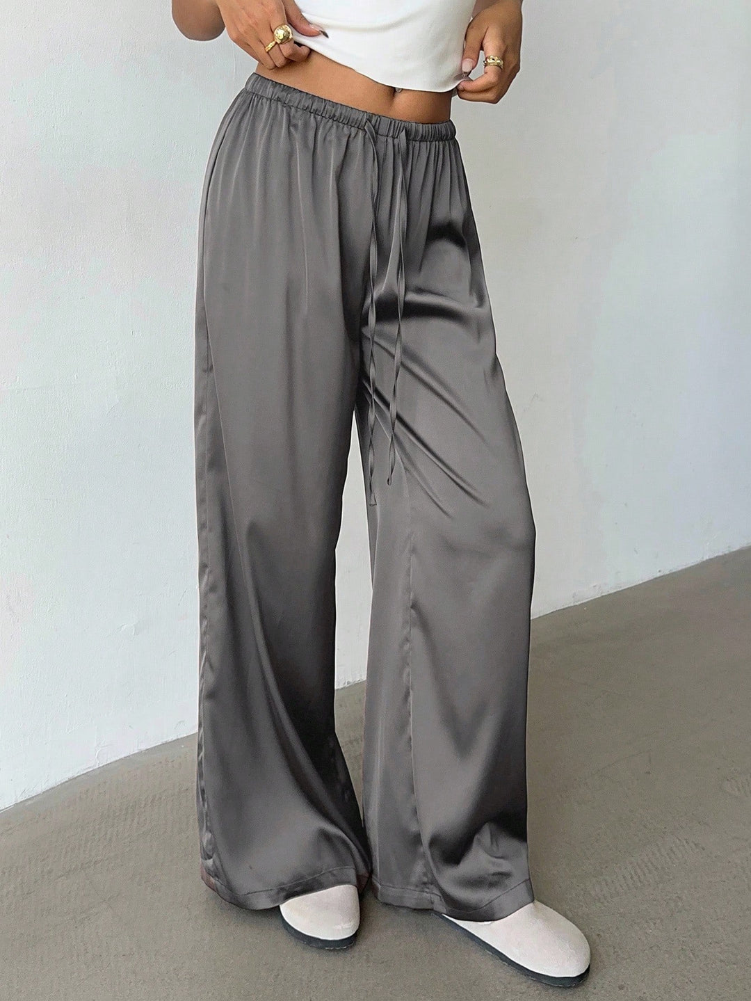 Pantaloni SHEIN, gri