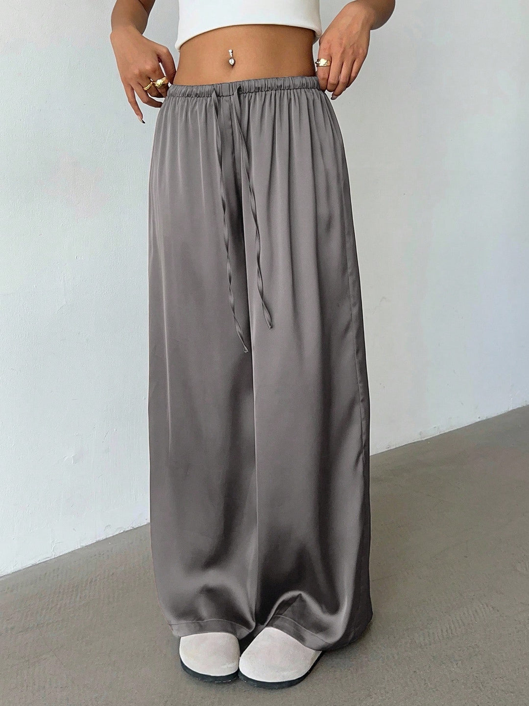 Pantaloni SHEIN, gri