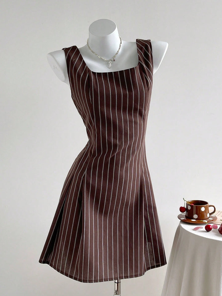 Rochie mini SHEIN, maro