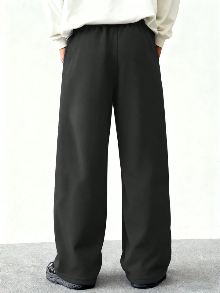 Pantaloni SHEIN, negru