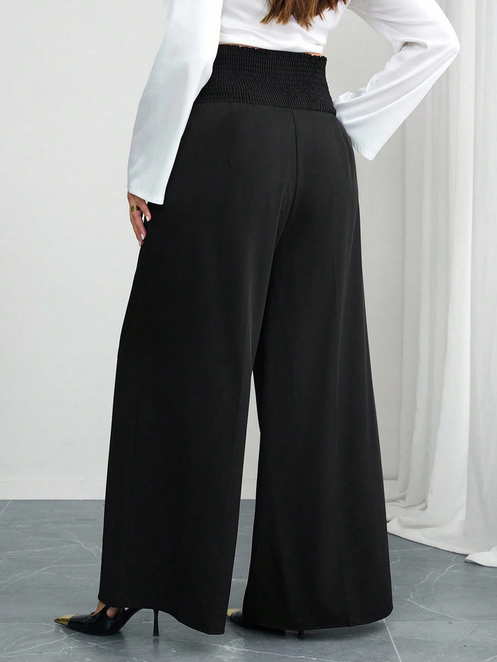 Pantaloni SHEIN, negru
