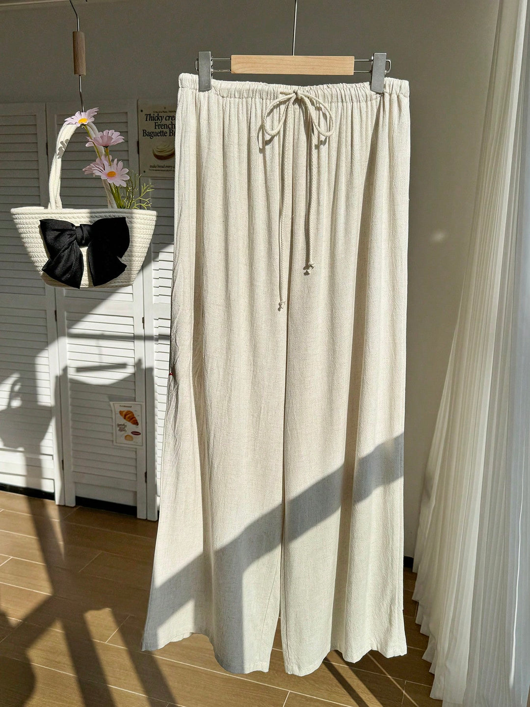 Pantaloni SHEIN, cream