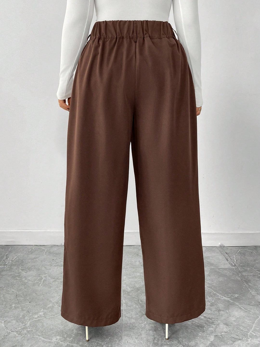 Pantaloni SHEIN, maro