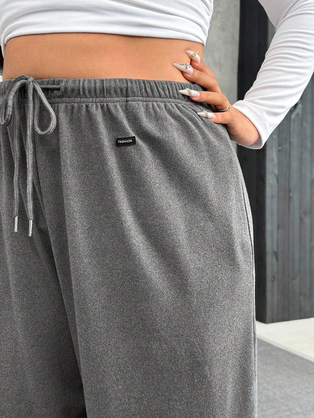 Pantaloni SHEIN, gri