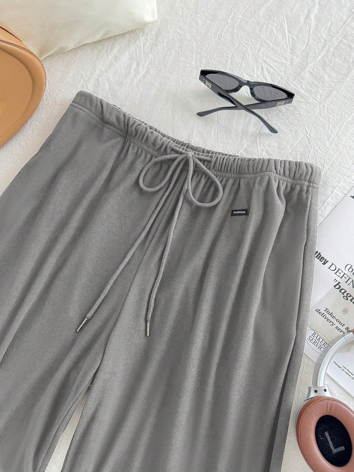 Pantaloni SHEIN, gri