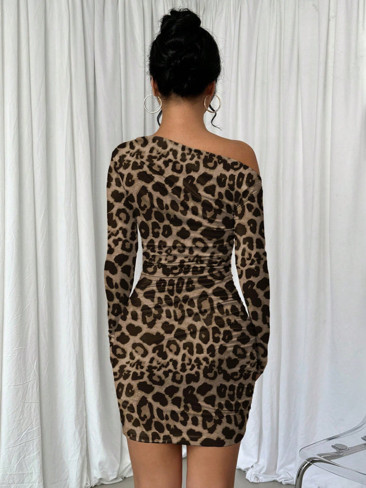 Rochie scurtă SHEIN, maro