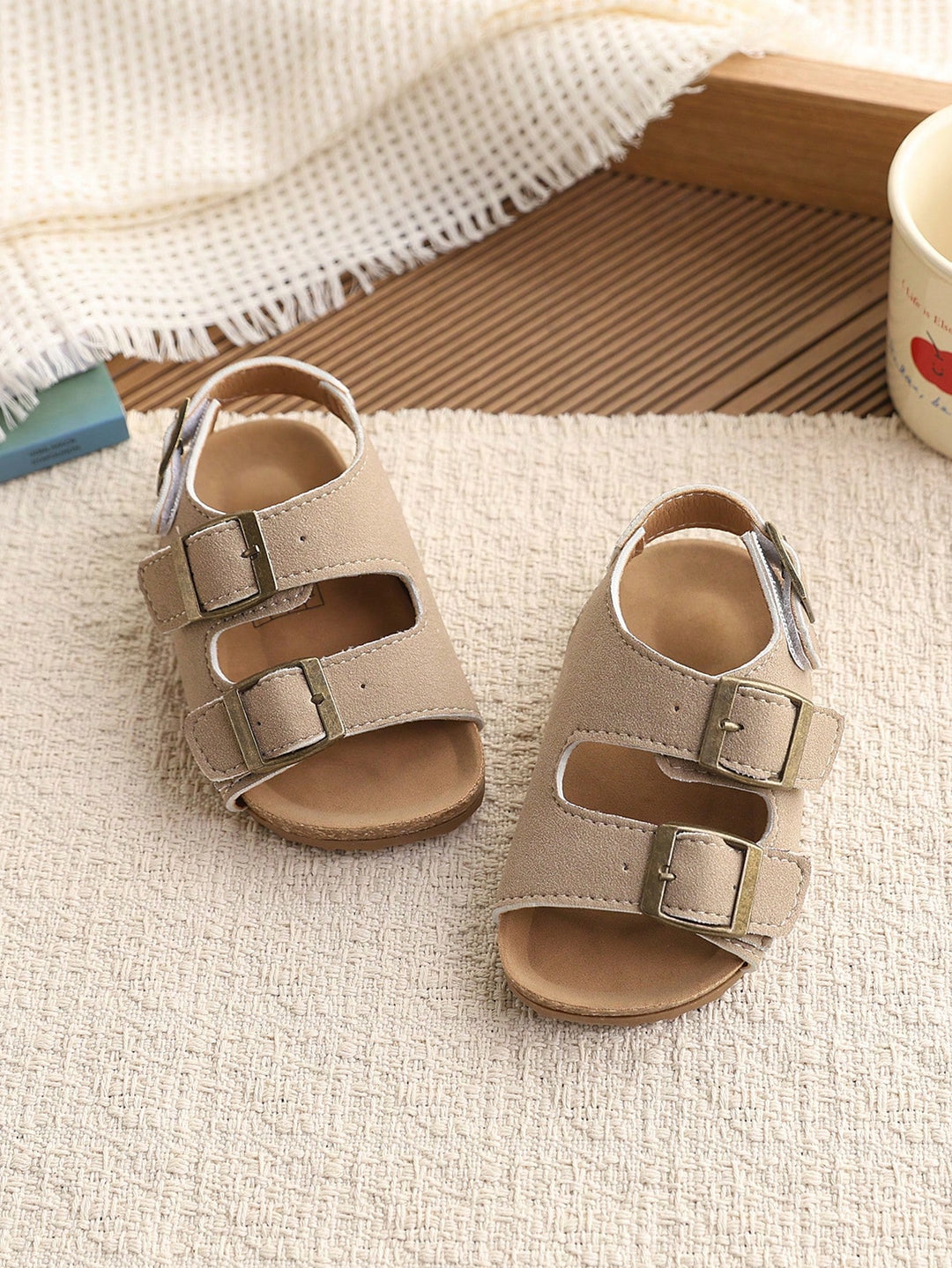 Sandale SHEIN, kaki