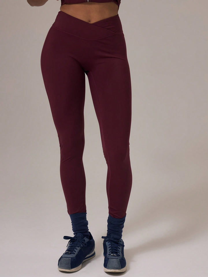 Pantaloni SHEIN, vișiniu