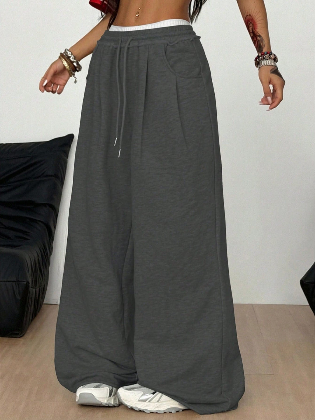 Pantaloni SHEIN, gri