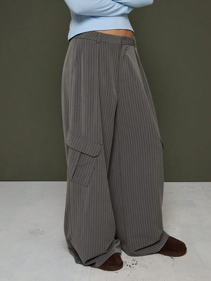 Pantaloni SHEIN, gri