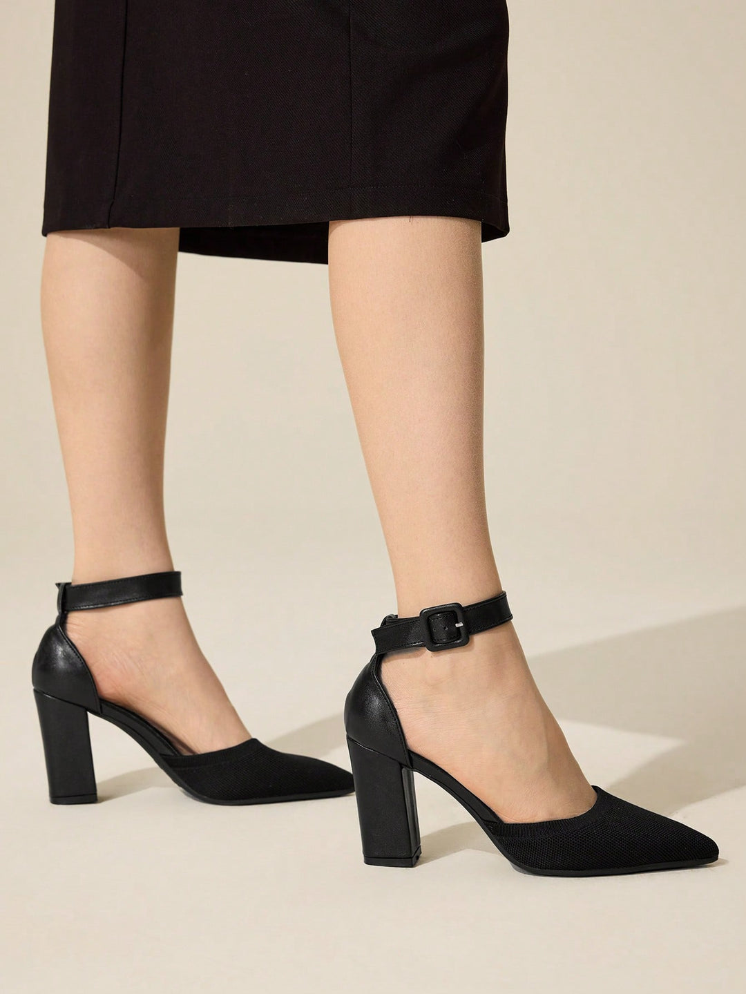 Pantofi cu toc SHEIN, negru