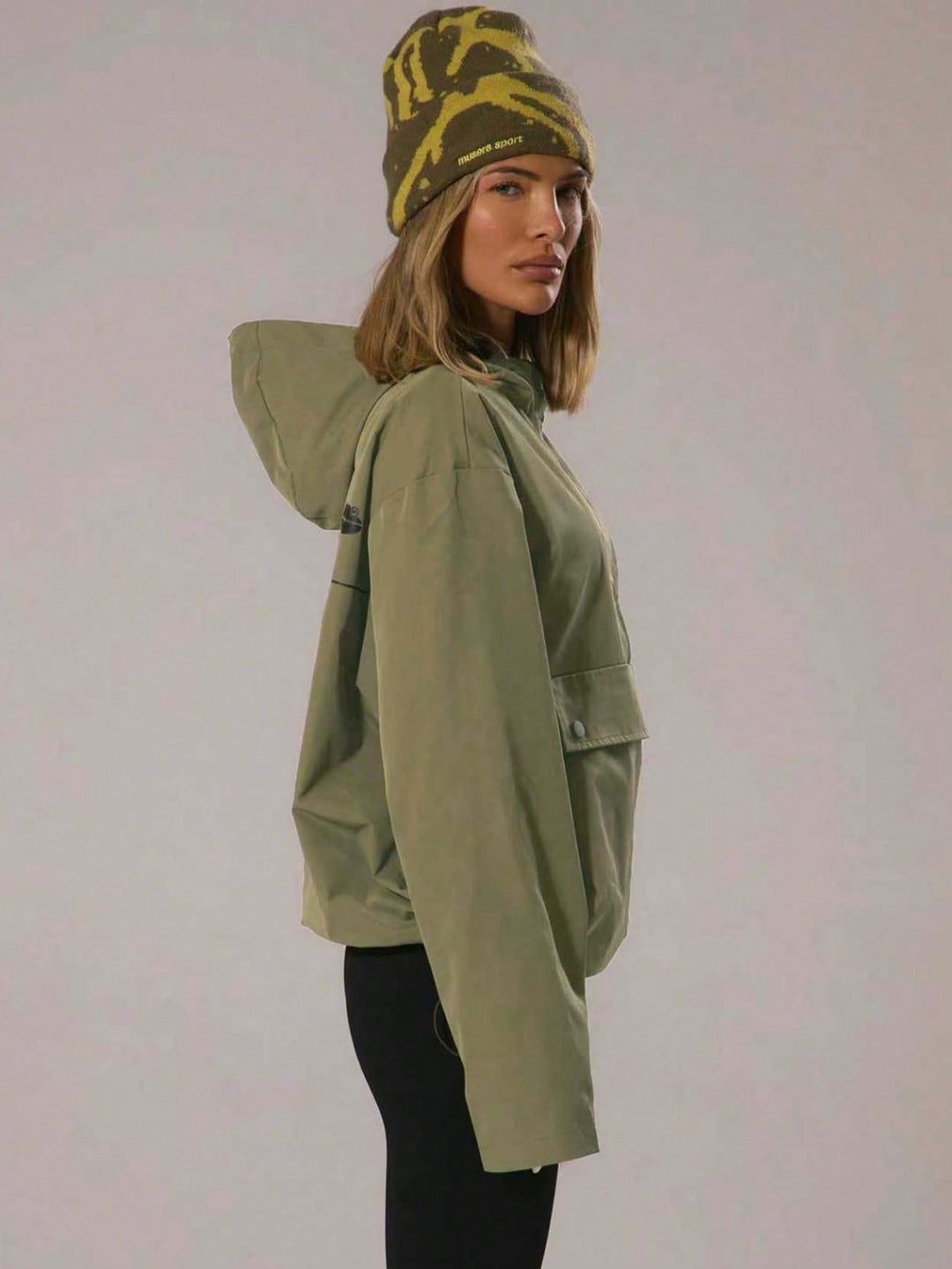 Jachetă sport SHEIN, verde