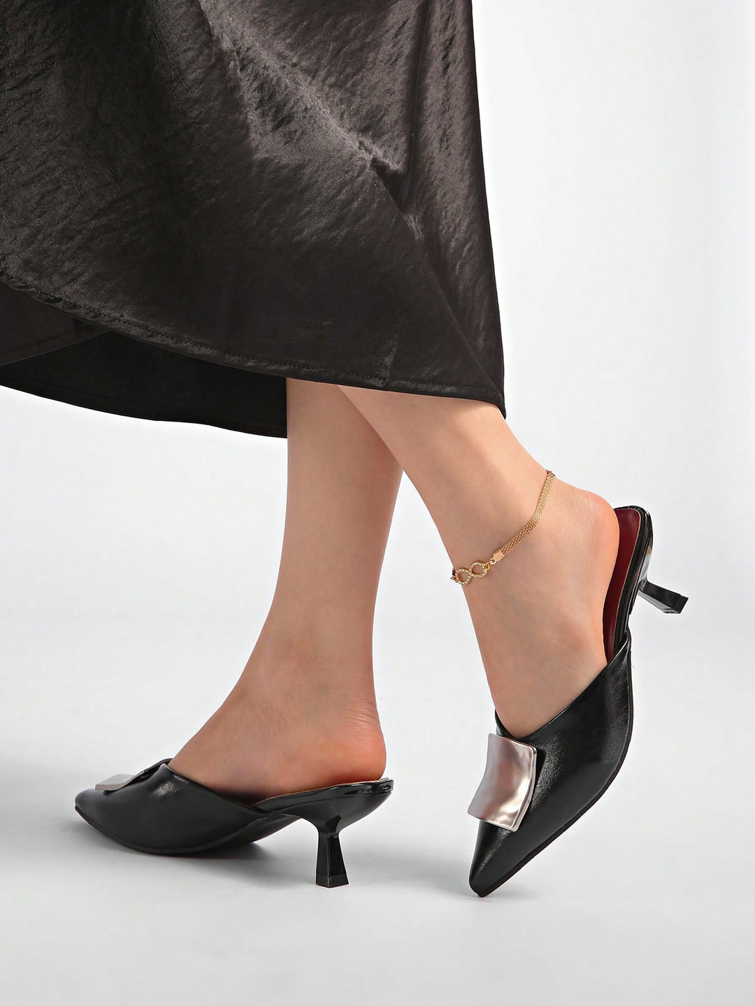 Pantofi cu toc SHEIN, negru