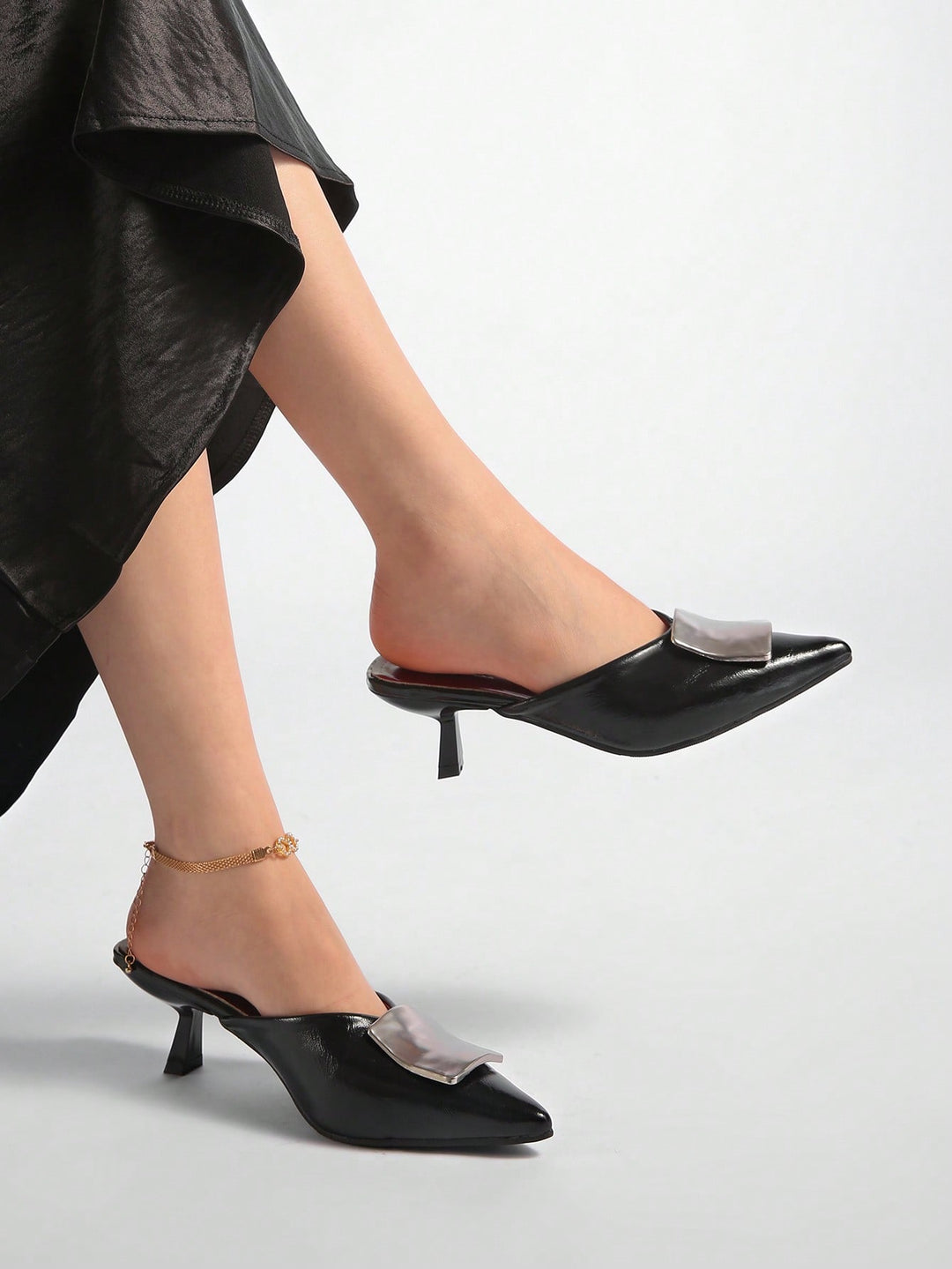 Pantofi cu toc SHEIN, negru