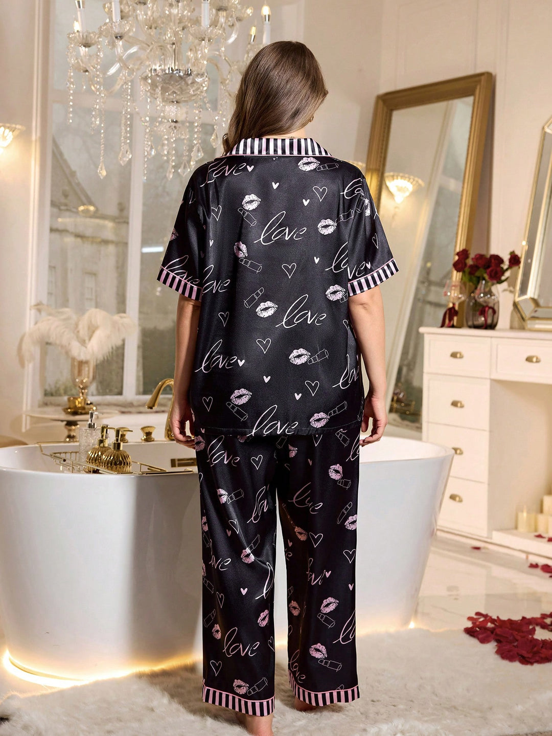 Set pijamale SHEIN, roz