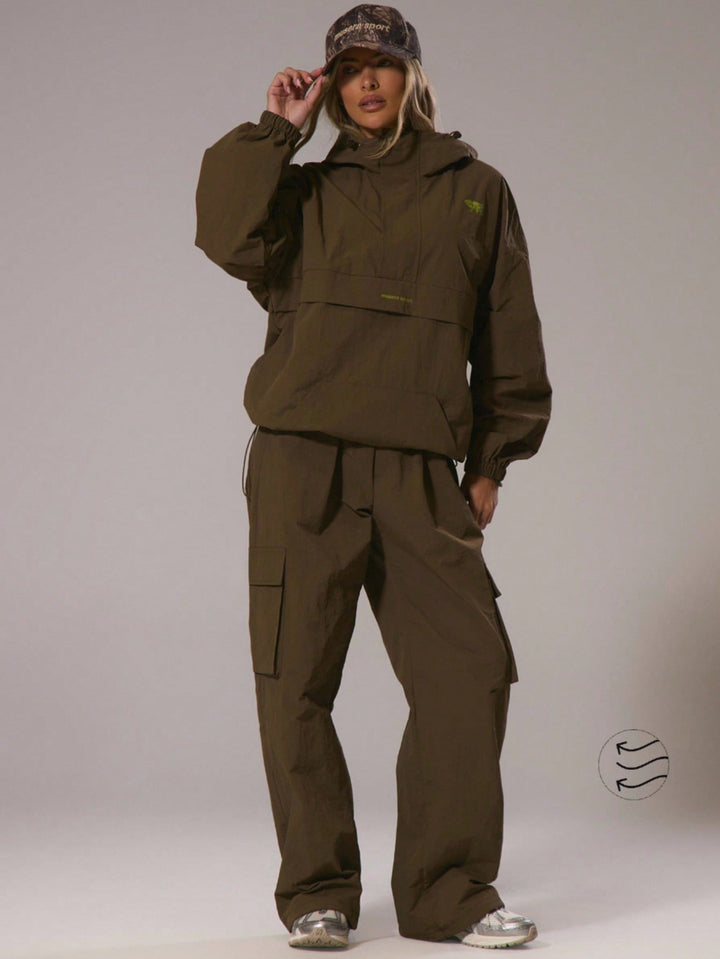 Pantaloni SHEIN, maro