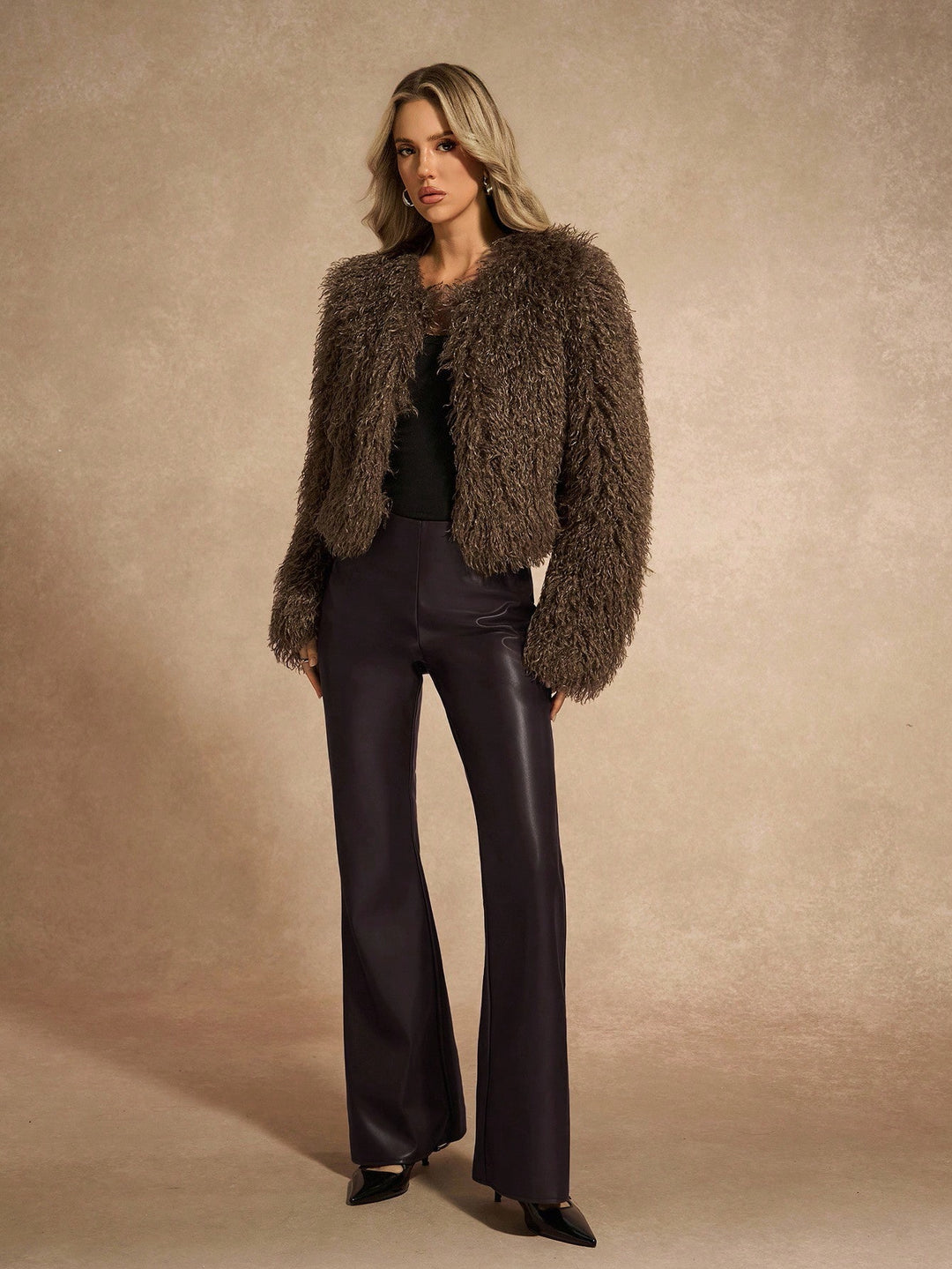 Pantaloni SHEIN, maro