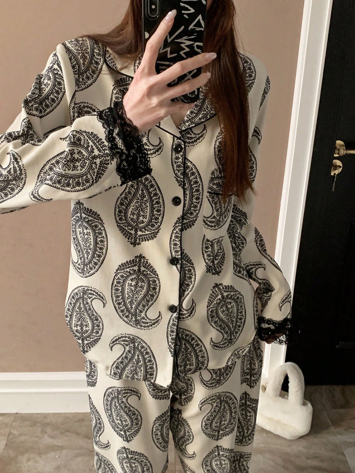 Compleu pijamale SHEIN, mix culori