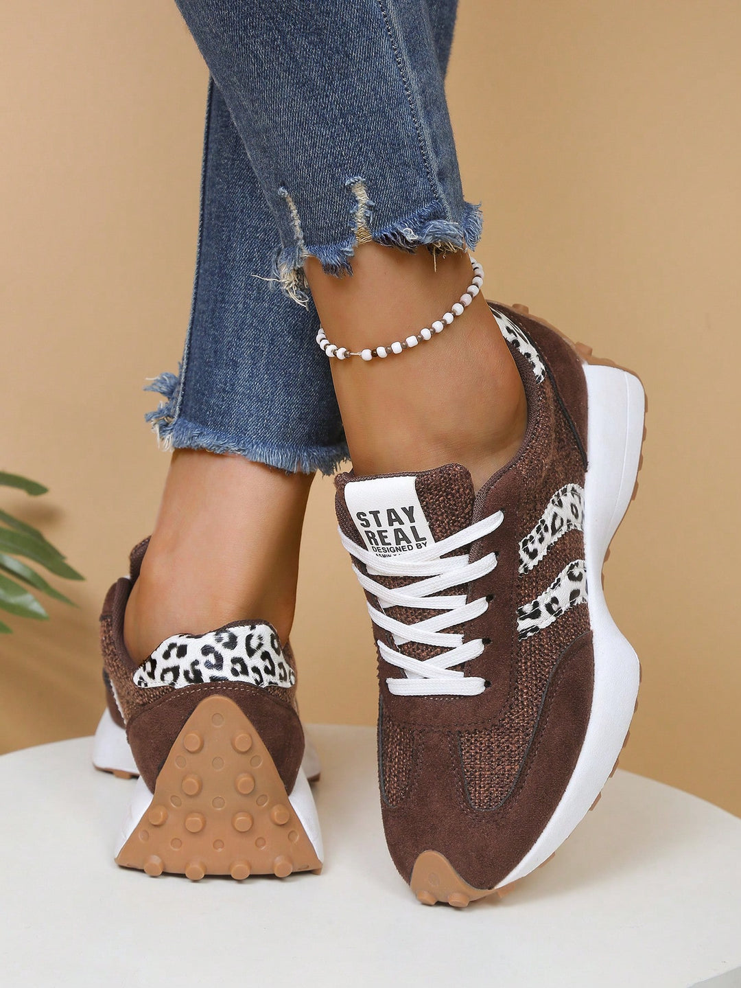 Pantaloni scurți SHEIN, animal print