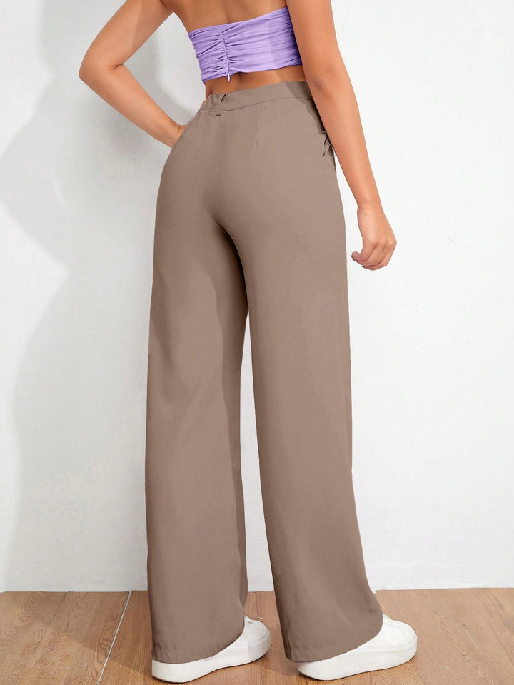 Pantaloni SHEIN, maro
