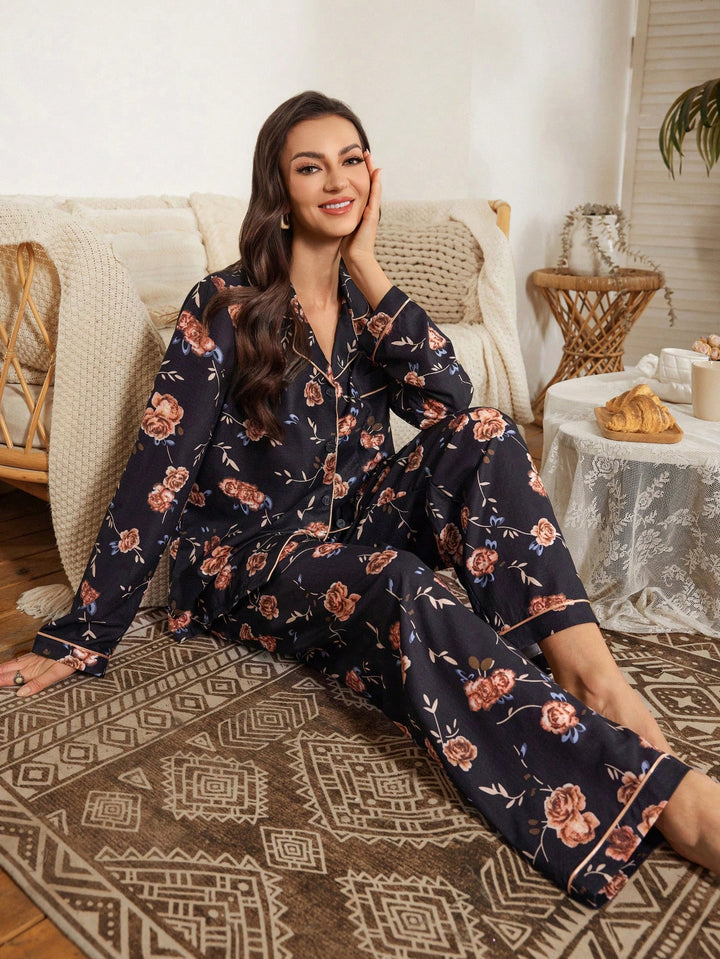 Compleu pijamale SHEIN, mix culori