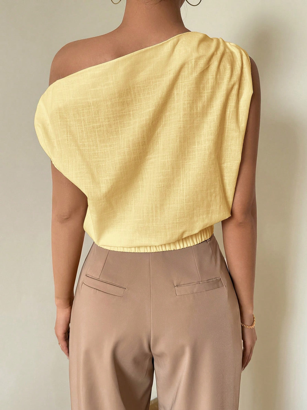 Top SHEIN, galben