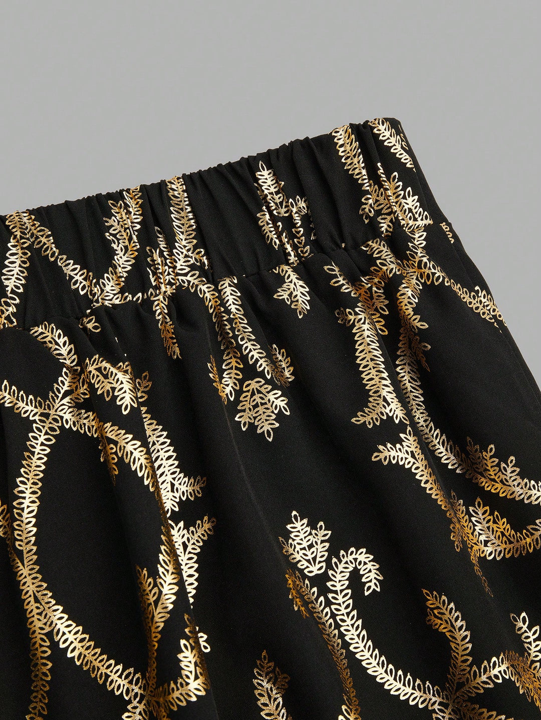 Pantaloni SHEIN, mix culori