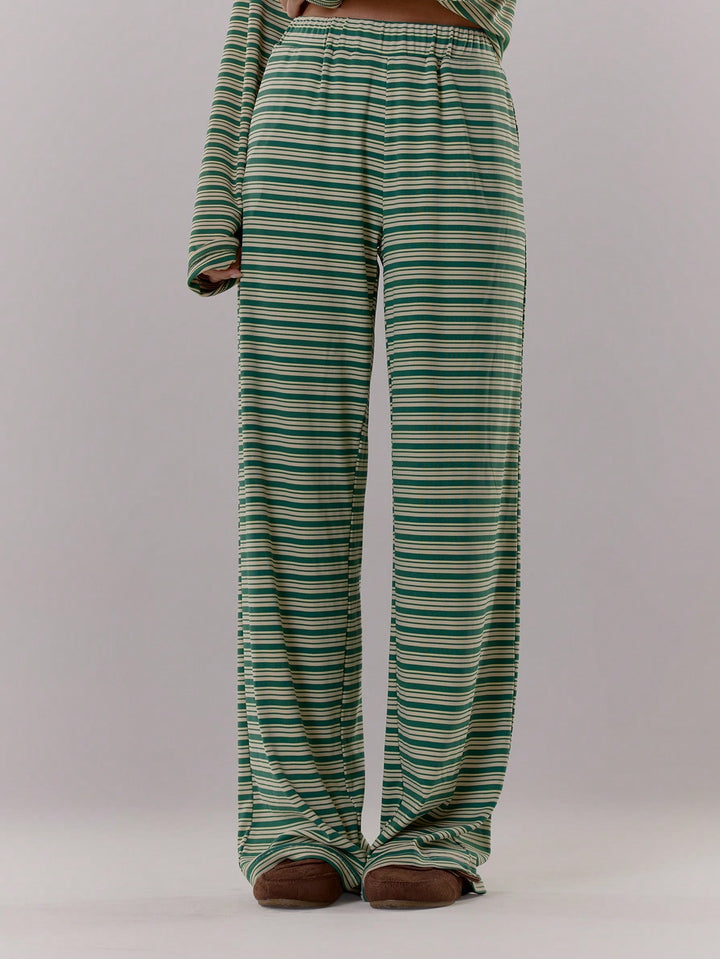 Pantaloni SHEIN, verde