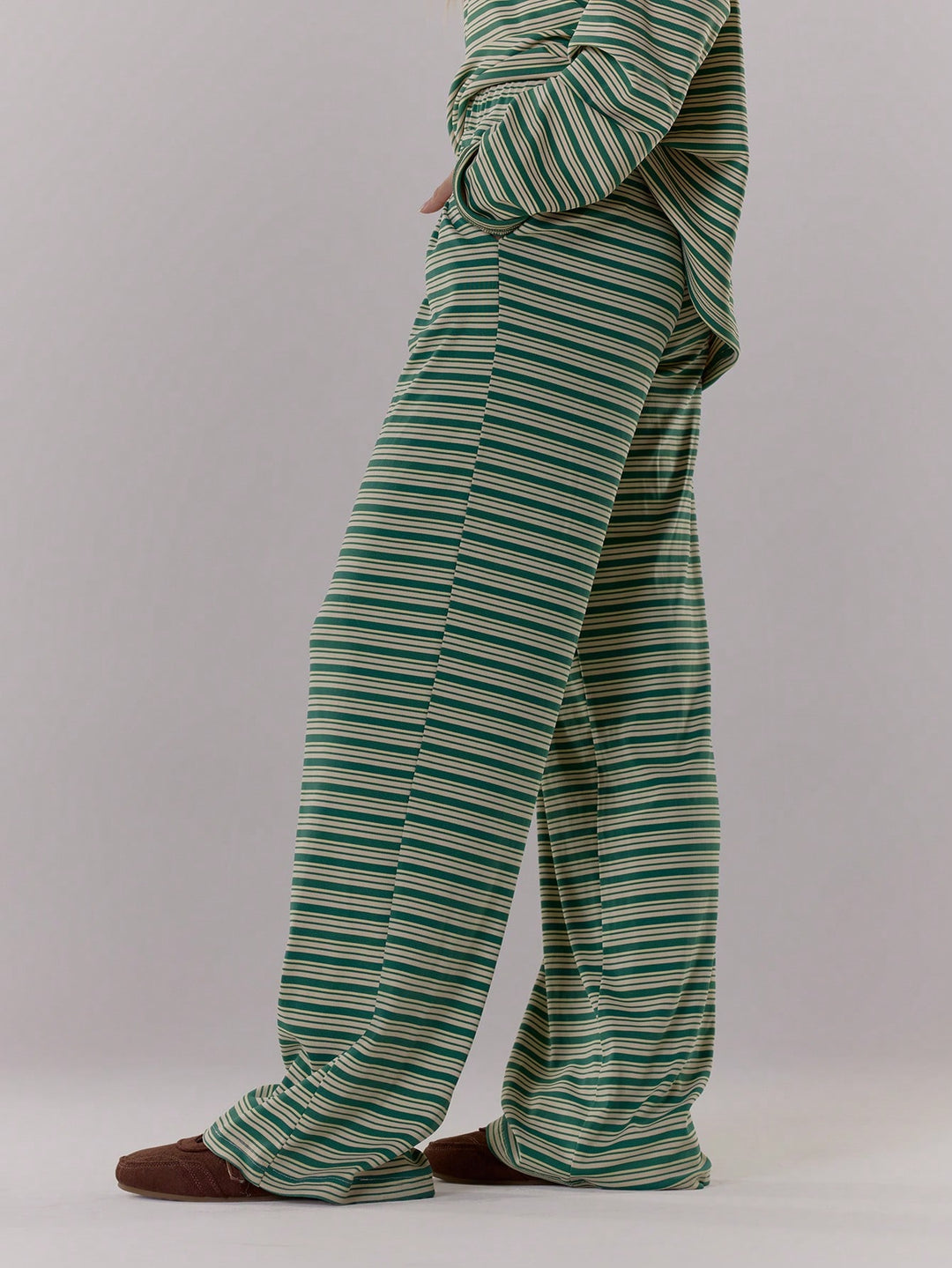 Pantaloni SHEIN, verde