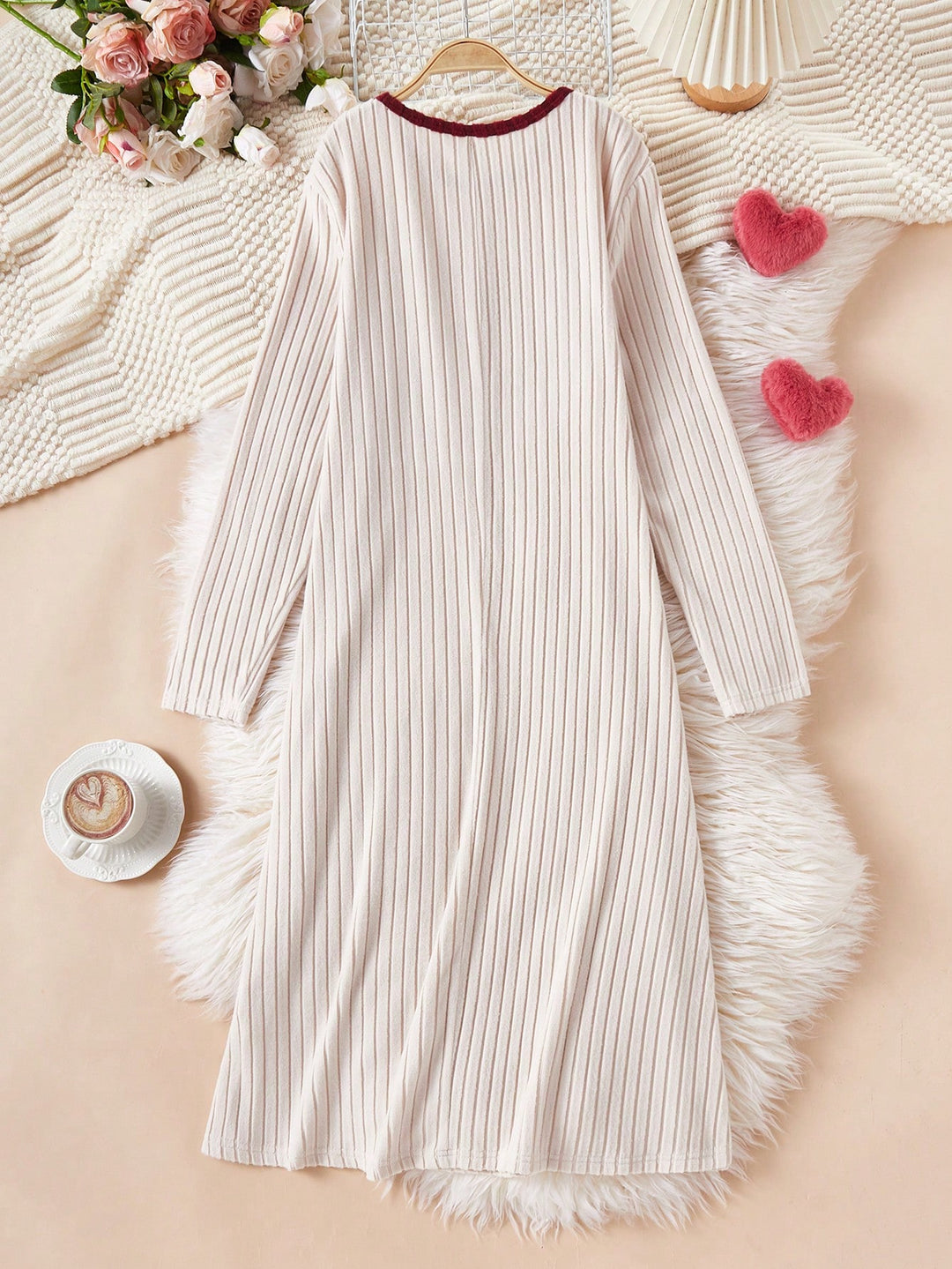 Pijama SHEIN, bej