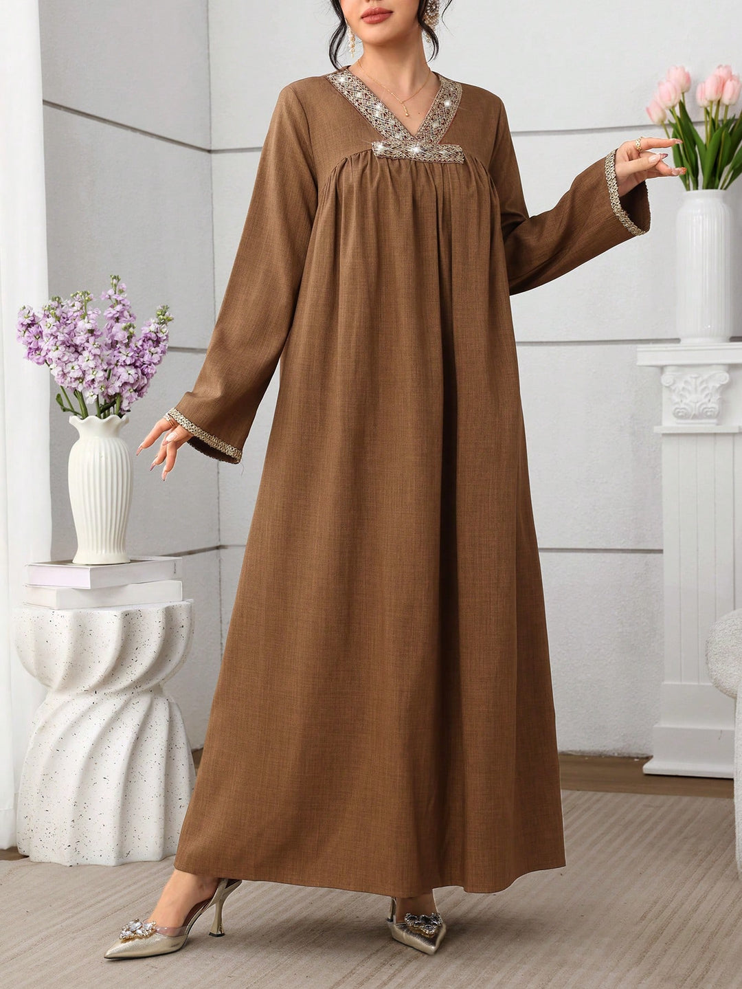 Set caftan și jalabiya SHEIN, maro