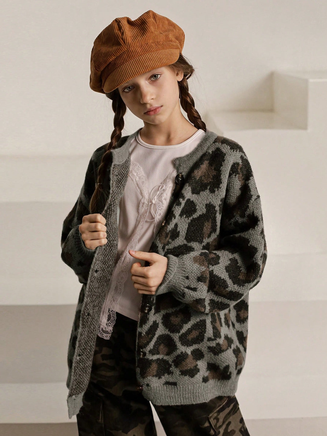 Cardigan SHEIN, maro
