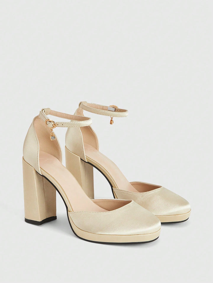 Pantofi cu toc SHEIN, bej