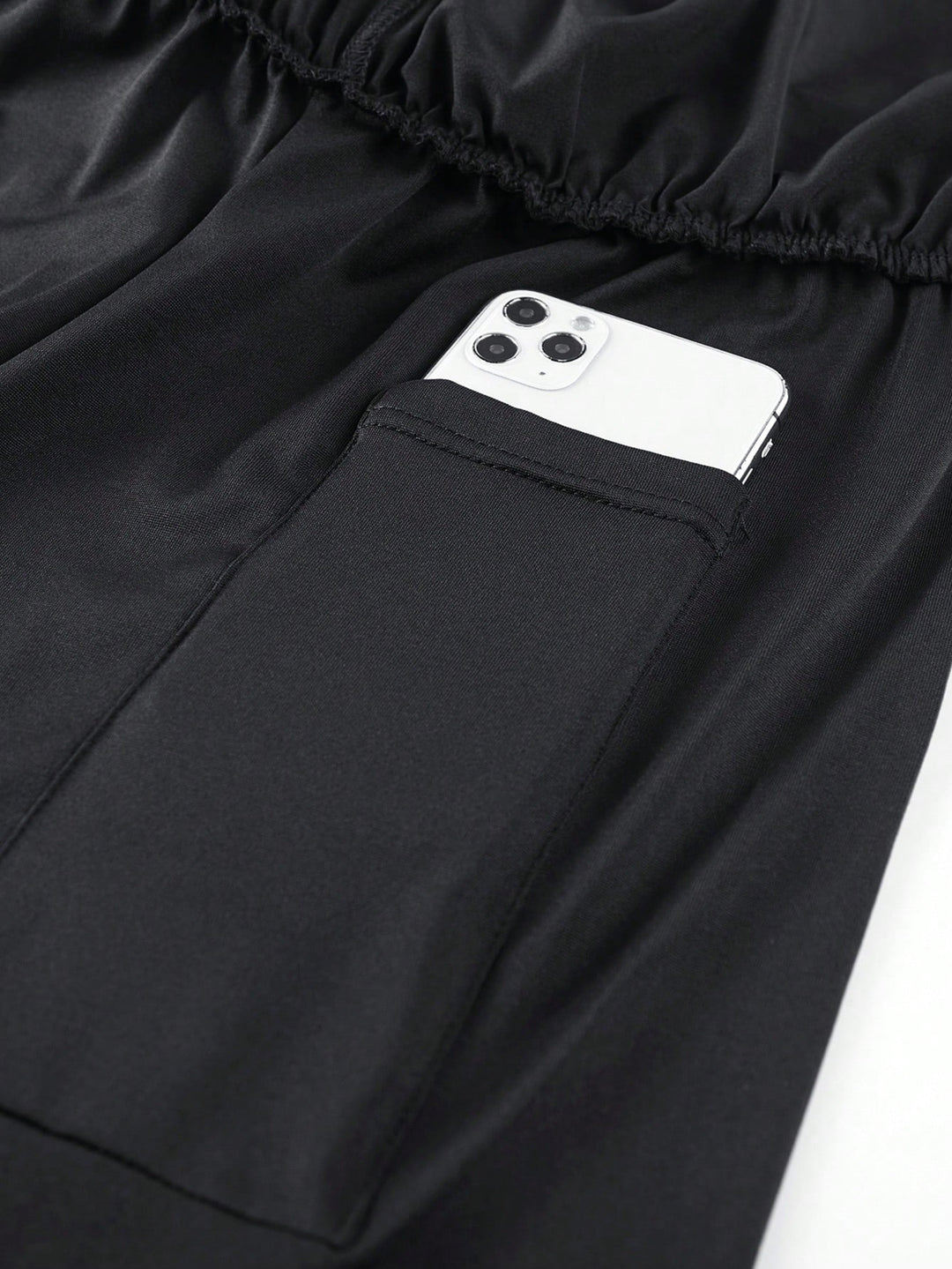 Pantaloni scurți SHEIN, negru