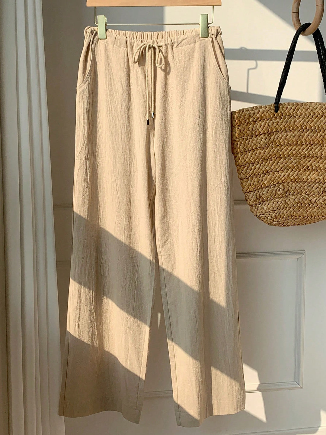 Pantaloni SHEIN, crem