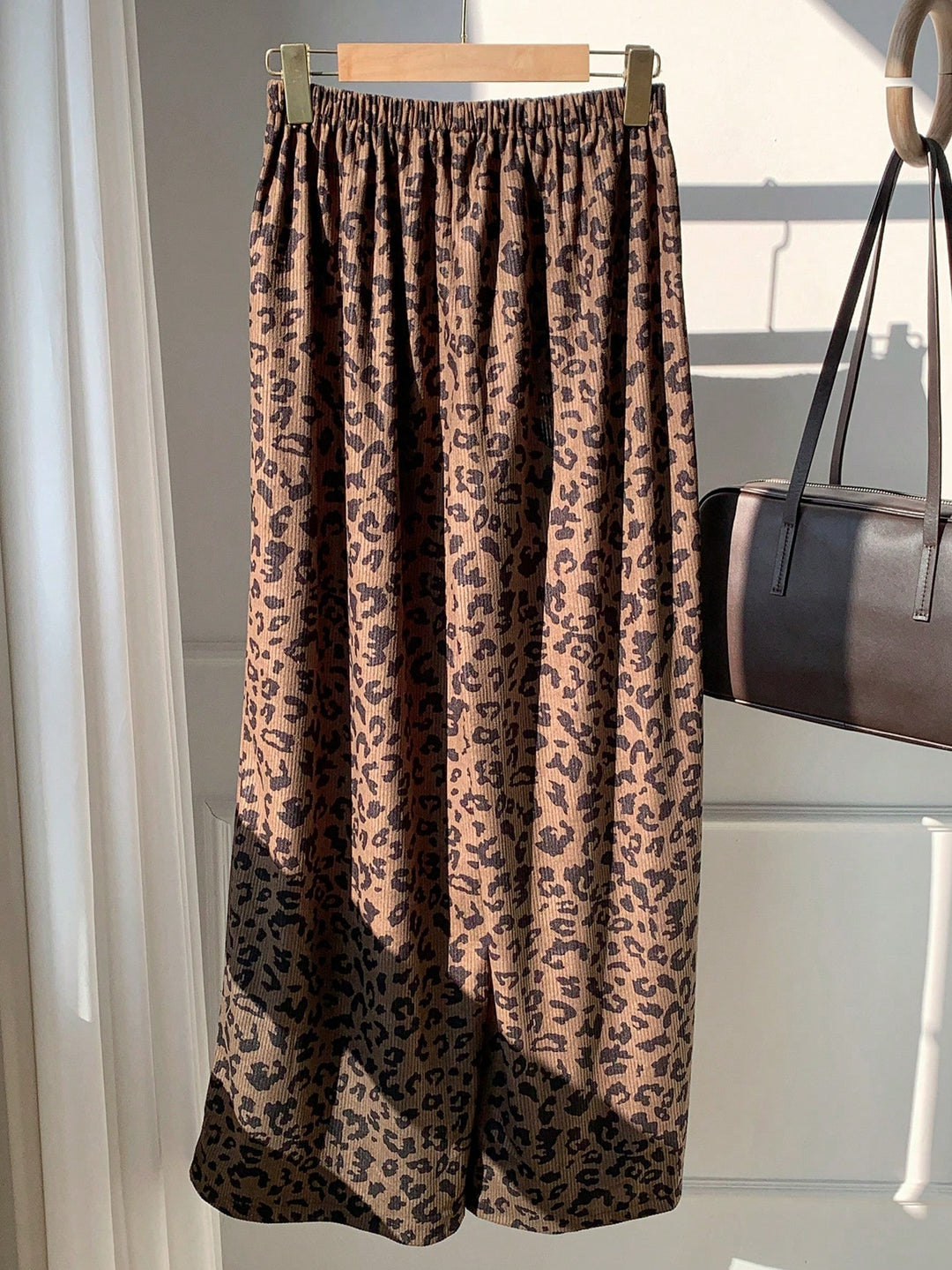 Pantaloni SHEIN, mix culori