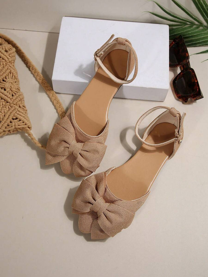 Pantofi SHEIN, maro