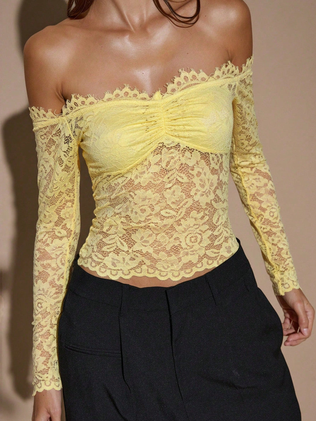 Top SHEIN, galben