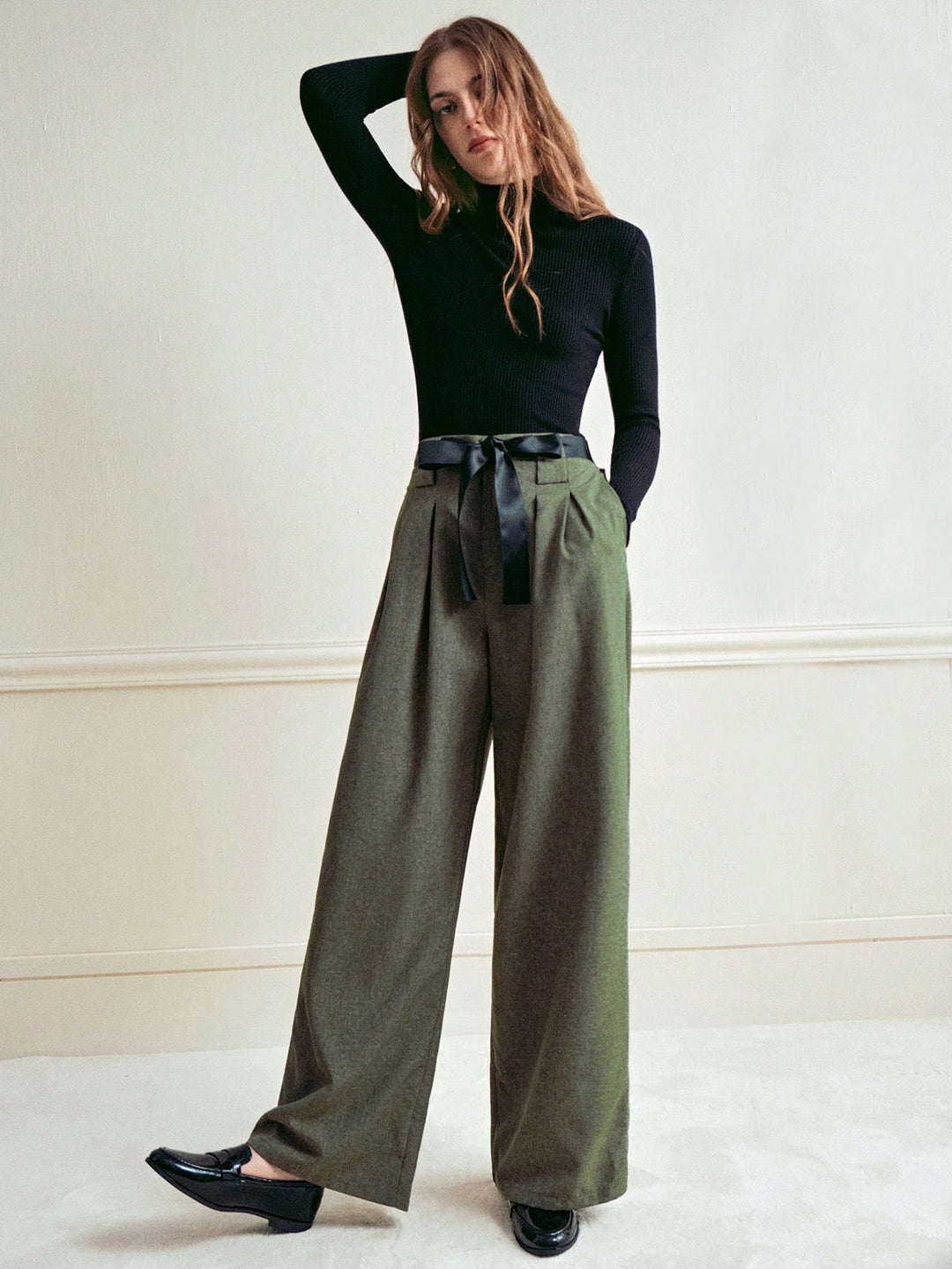 Pantaloni SHEIN, kaki