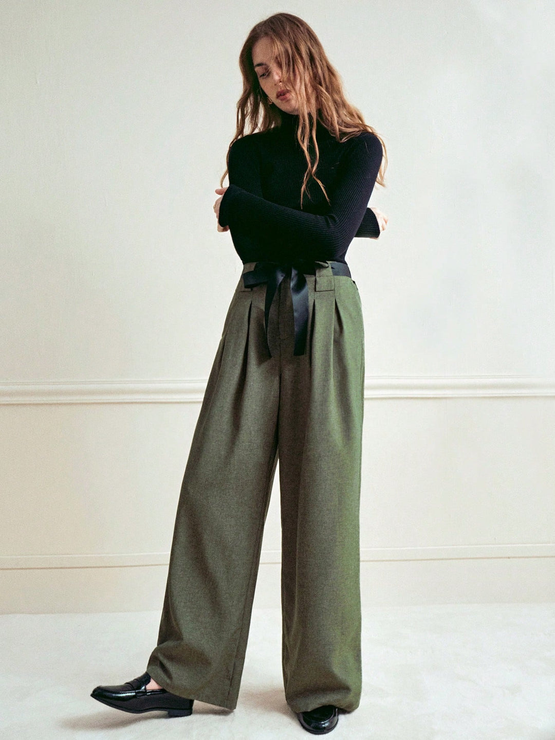 Pantaloni SHEIN, kaki
