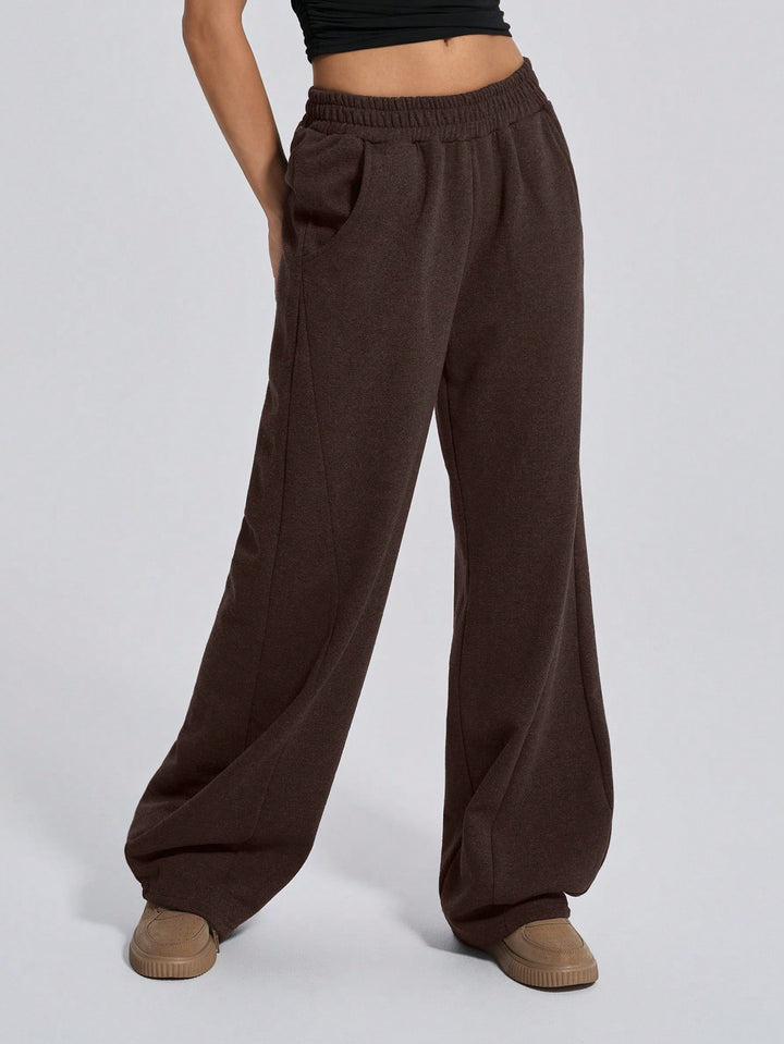 Pantaloni SHEIN, maro