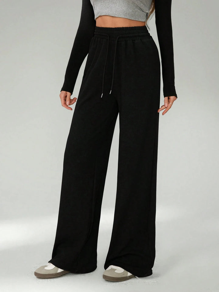 Pantaloni SHEIN, negru