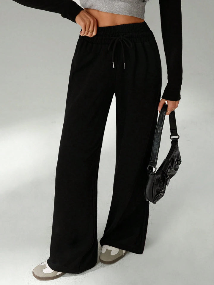 Pantaloni SHEIN, negru