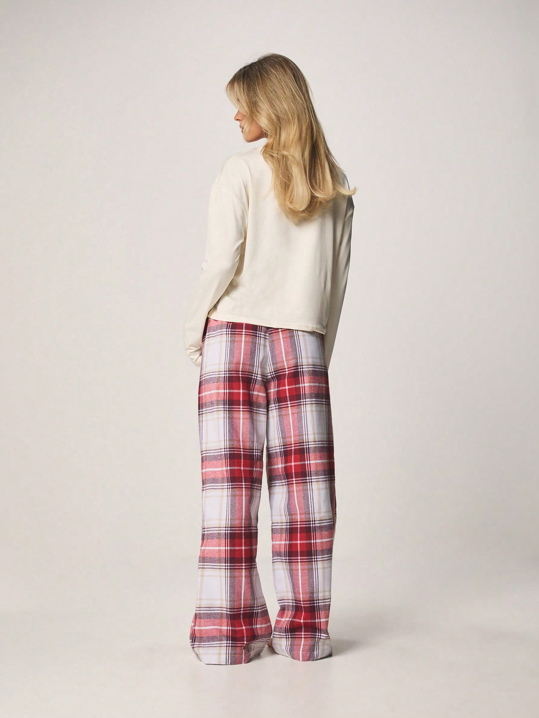 Compleu pijamale SHEIN, mix culori