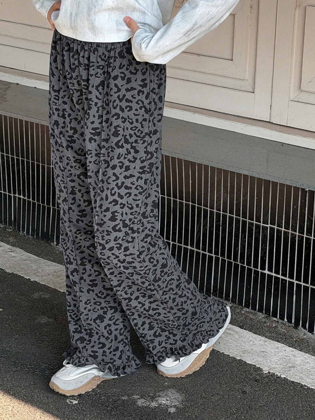 Pantaloni SHEIN, mix culori