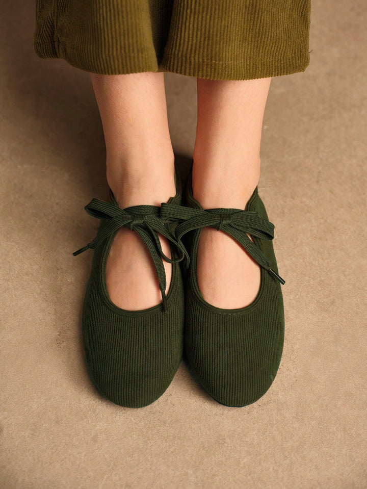 Balerini SHEIN, kaki