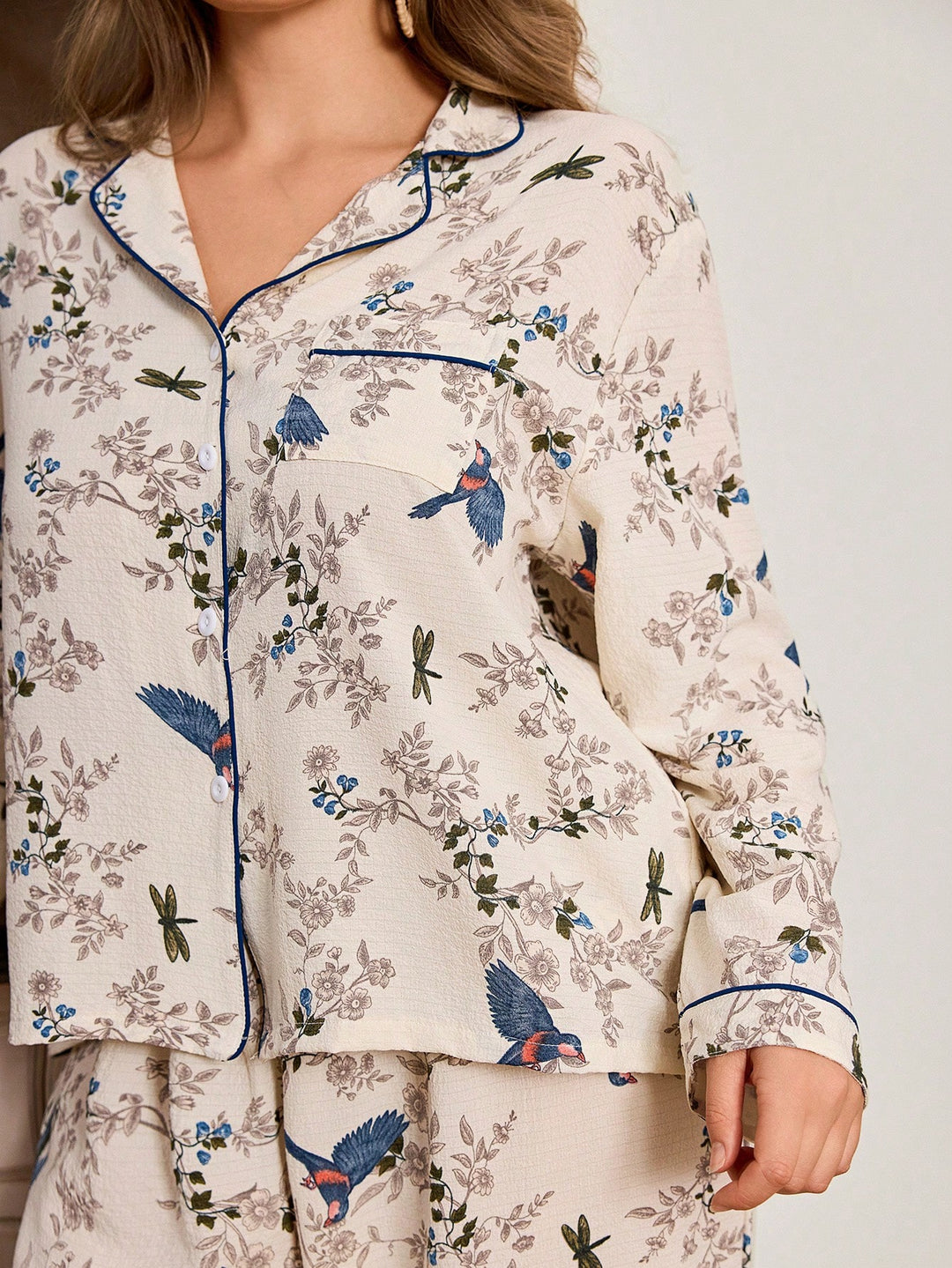 Set pijamale SHEIN, bej
