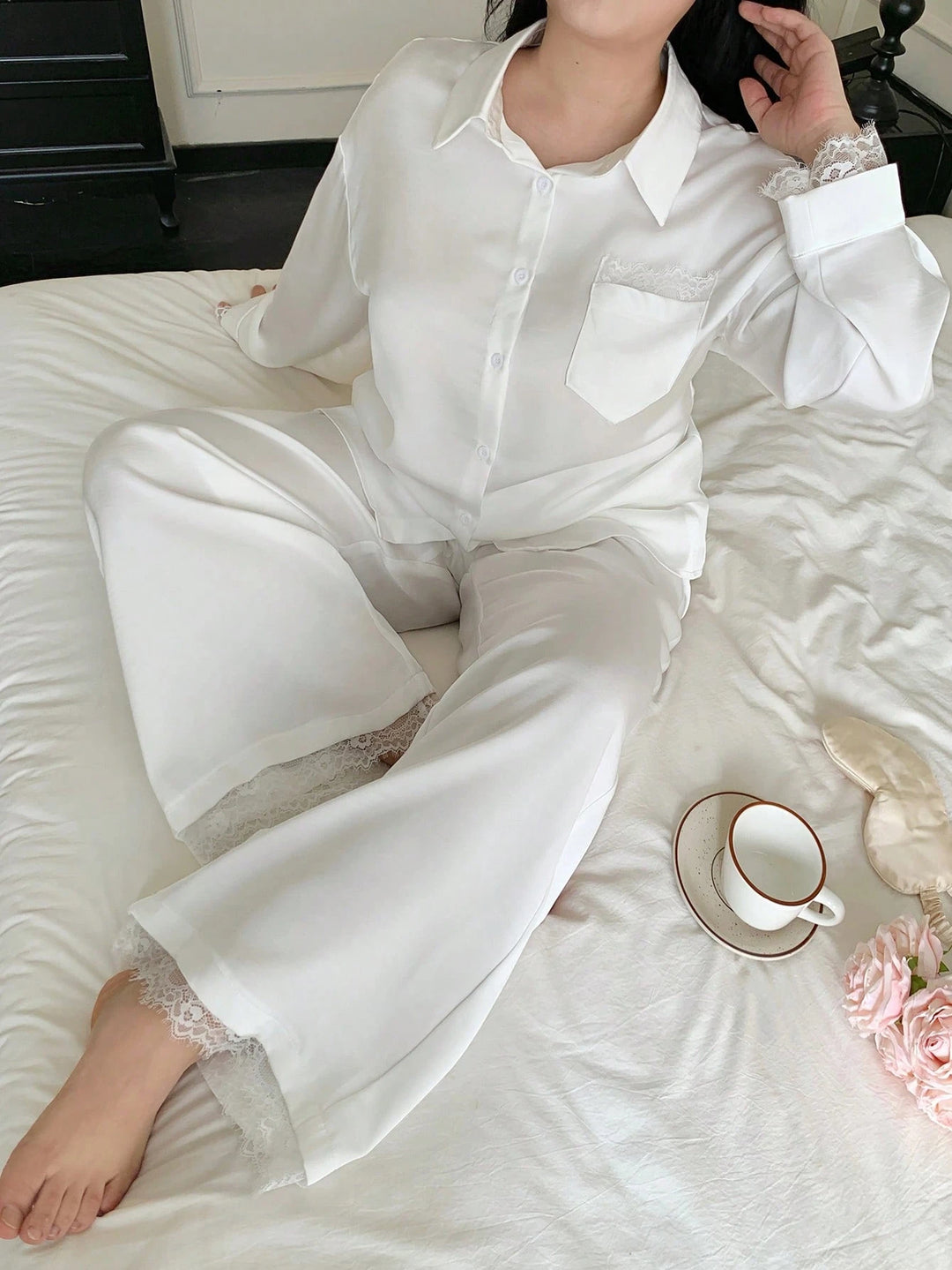 Compleu pijamale SHEIN, alb