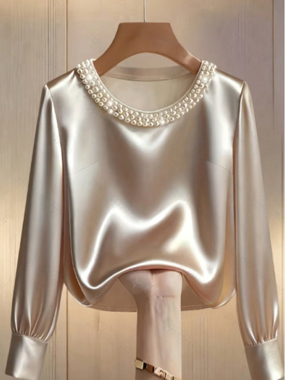 Tricou SHEIN, auriu
